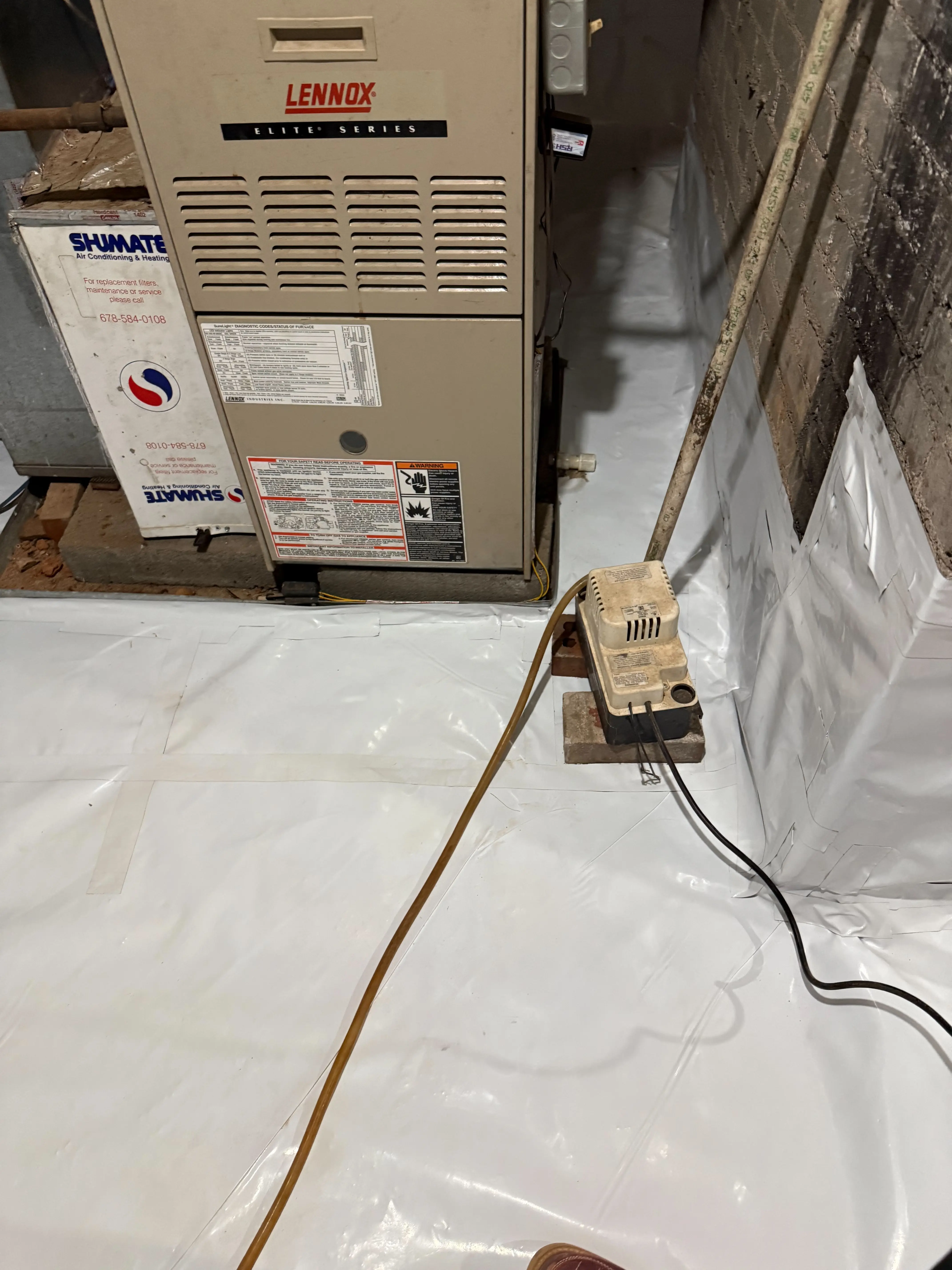 crawlspace encapsulation vapor barrier installation