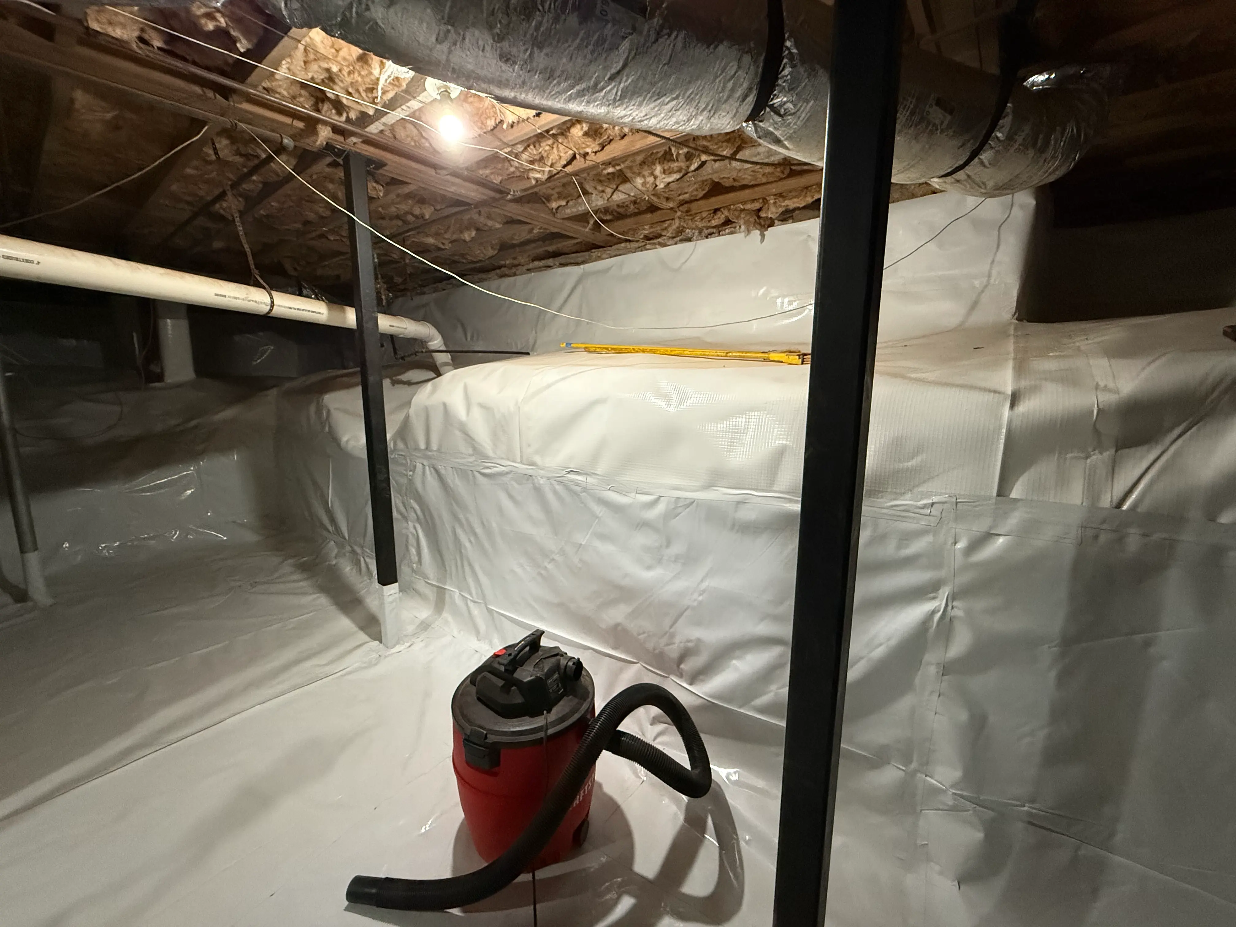crawlspace encapsulation vapor barrier installation